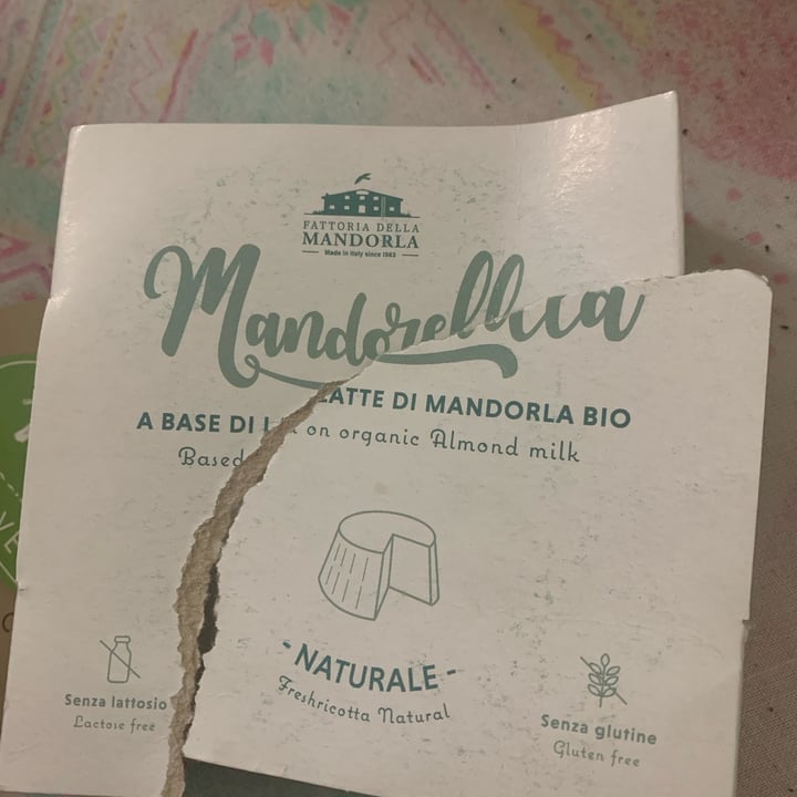 photo of La fattoria della mandorla Mandorella shared by @azzurracontraf on  05 Jan 2023 - review