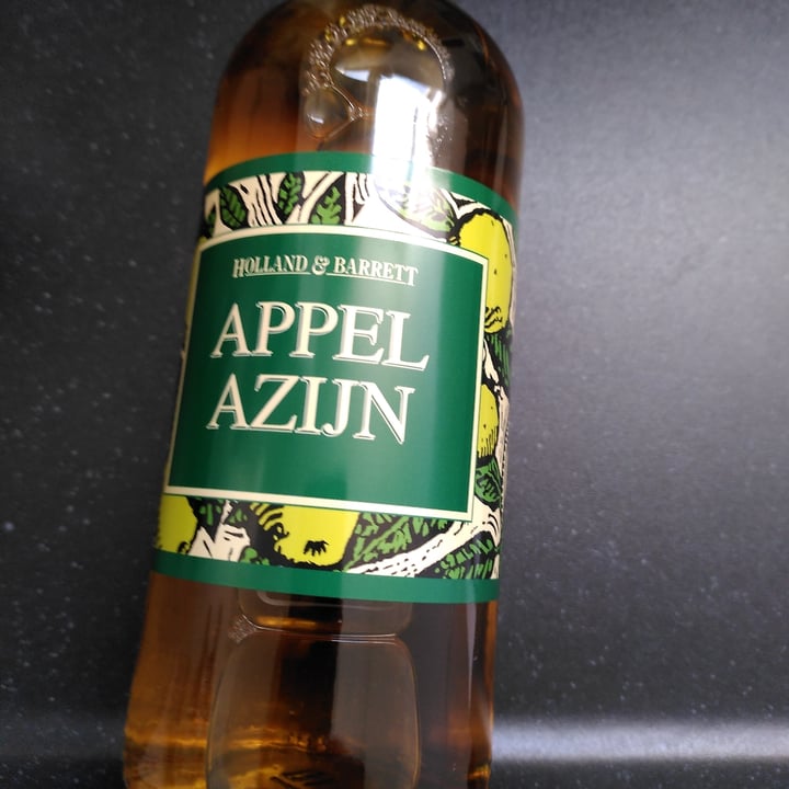 photo of Holland & Barrett appel azijn shared by @walkabout-veg on  18 May 2023 - review