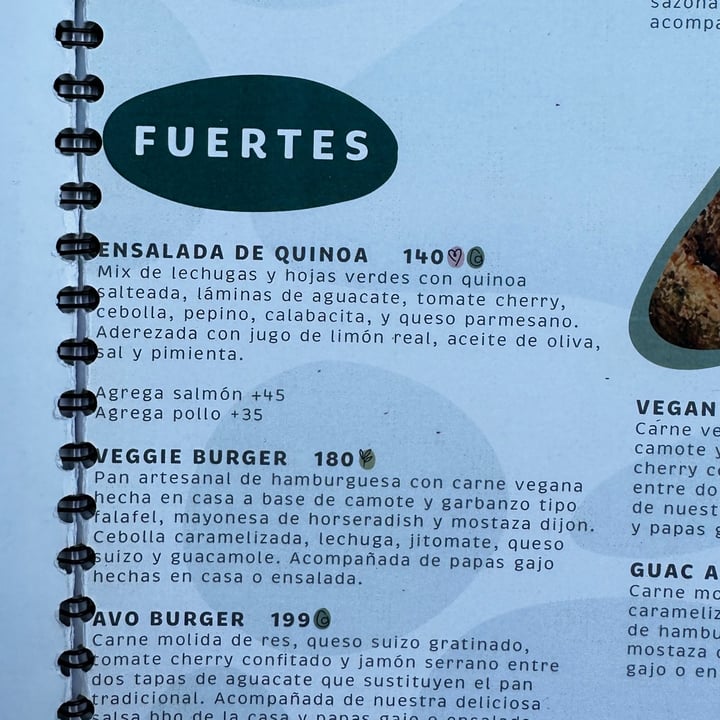 photo of Distrito Aguacate Ensalada de Quinoa shared by @berryveganplanet on  24 Dec 2022 - review