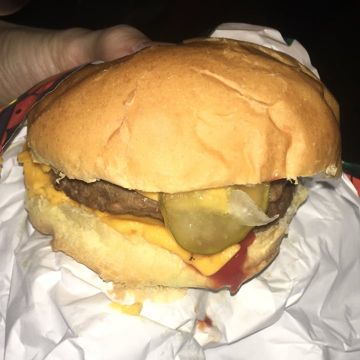 photo of JOY burgers Doble Cheeseburger shared by @lix on  22 Mar 2023 - review