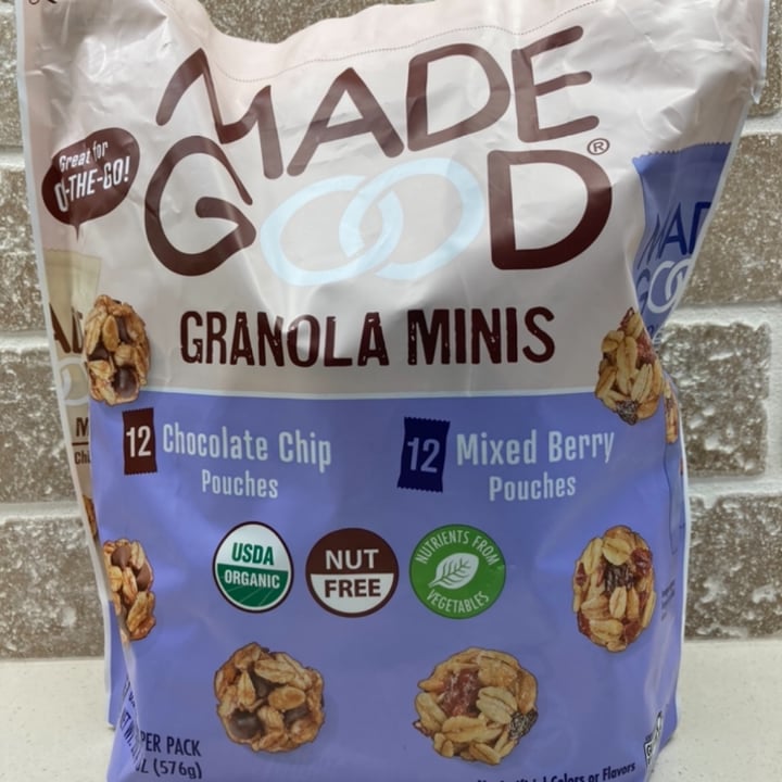 photo of Made Good Granola Minis shared by @midori on  05 Feb 2023 - review