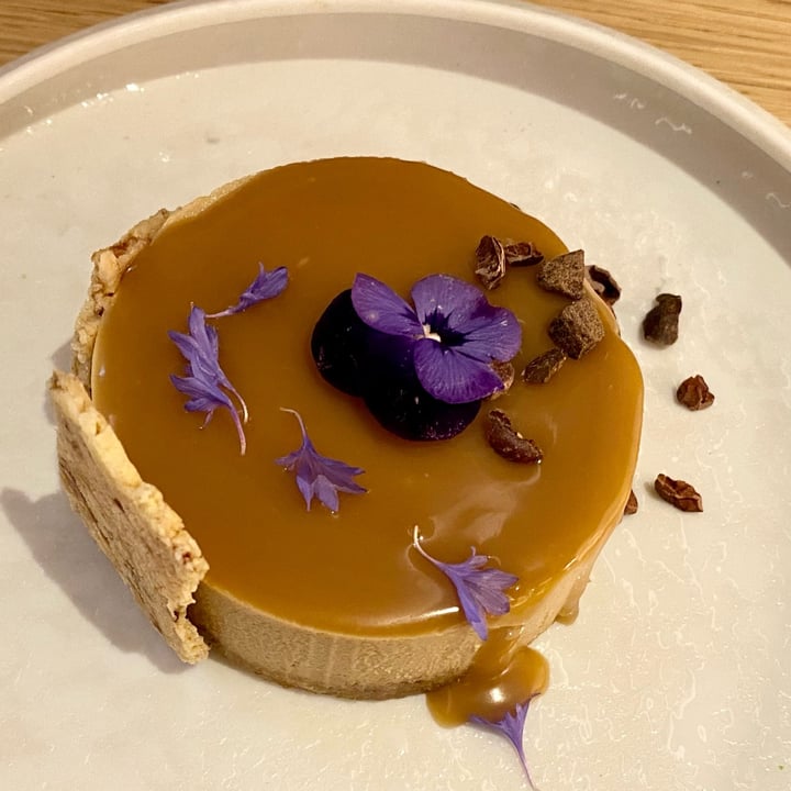photo of MUDRÁ Plant Based - Madrid Cheesecake De Dulce De Leche De Coco shared by @gateravegana on  30 May 2023 - review