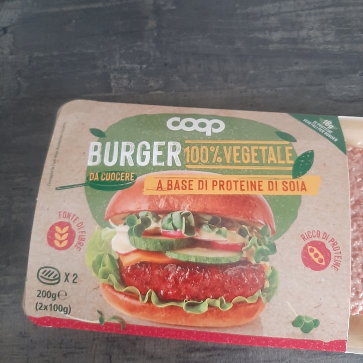 photo of Coop Burger 100% Vegetale shared by @fabia87 on  18 Mar 2023 - review