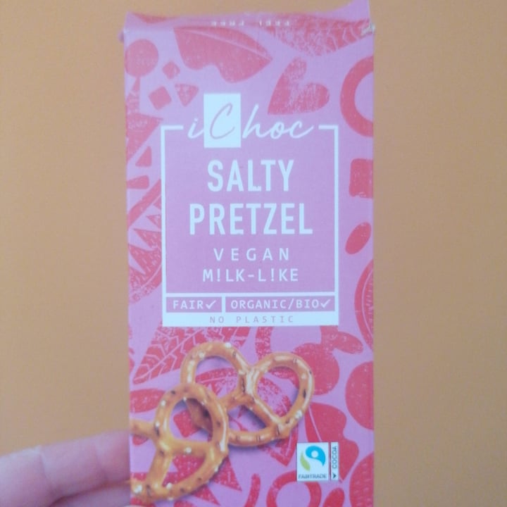 photo of iChoc salty pretzel vegan m!lk-l!ke shared by @jessvv on  11 Feb 2023 - review