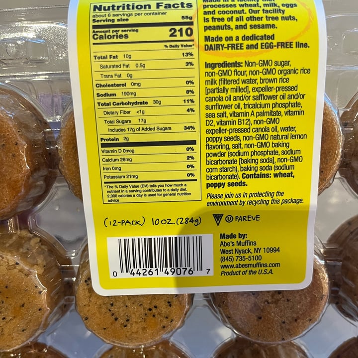 photo of Abe's Vegan Muffins Lemon Poppy Muffins shared by @oshmorethstorm on  31 Jan 2023 - review