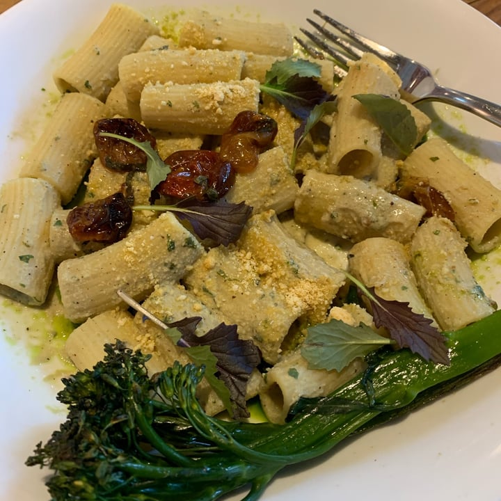 photo of The Arbor Restaurant Pesto Alfredo shared by @veganactivism on  12 May 2023 - review