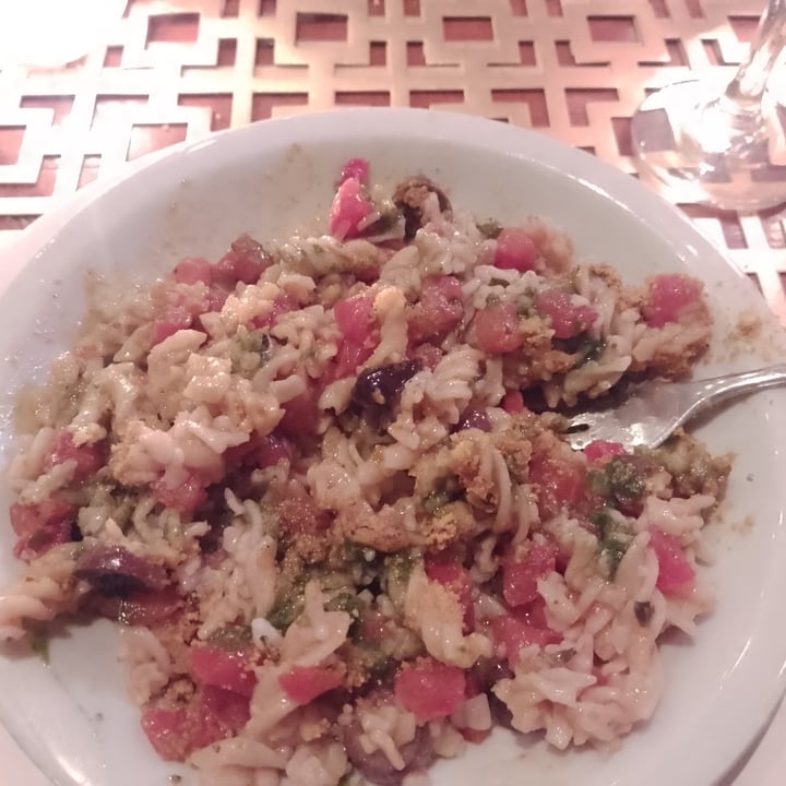 photo of Restaurante Buddhi Fussile De Quinoa Y Salsa De Tomate shared by @euge86 on  26 Jan 2023 - review