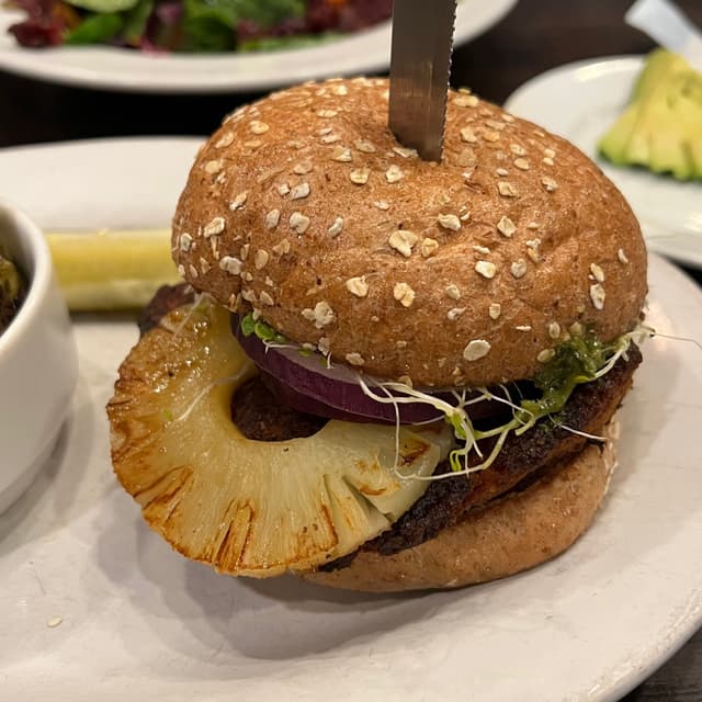 Photo of the dish “Buddah Karma Burger”