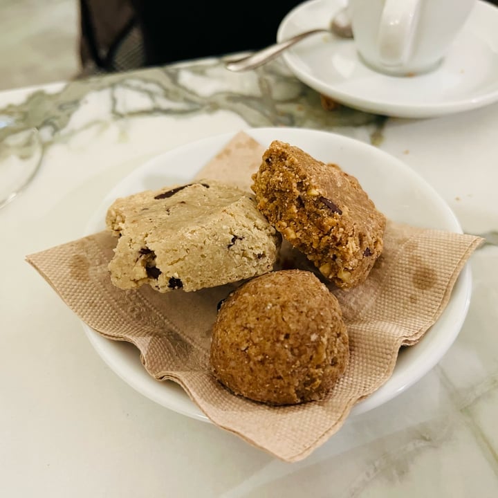 photo of Cortese Café 900 Raw biscuits shared by @miba on  15 Feb 2023 - review