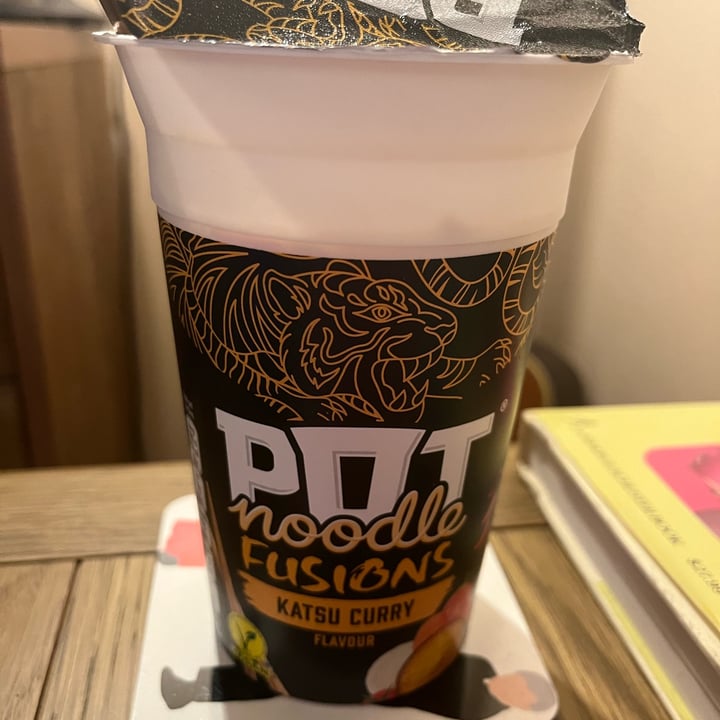 photo of Pot Noodle Katsu Curry shared by @ameriamber on  19 Dec 2022 - review