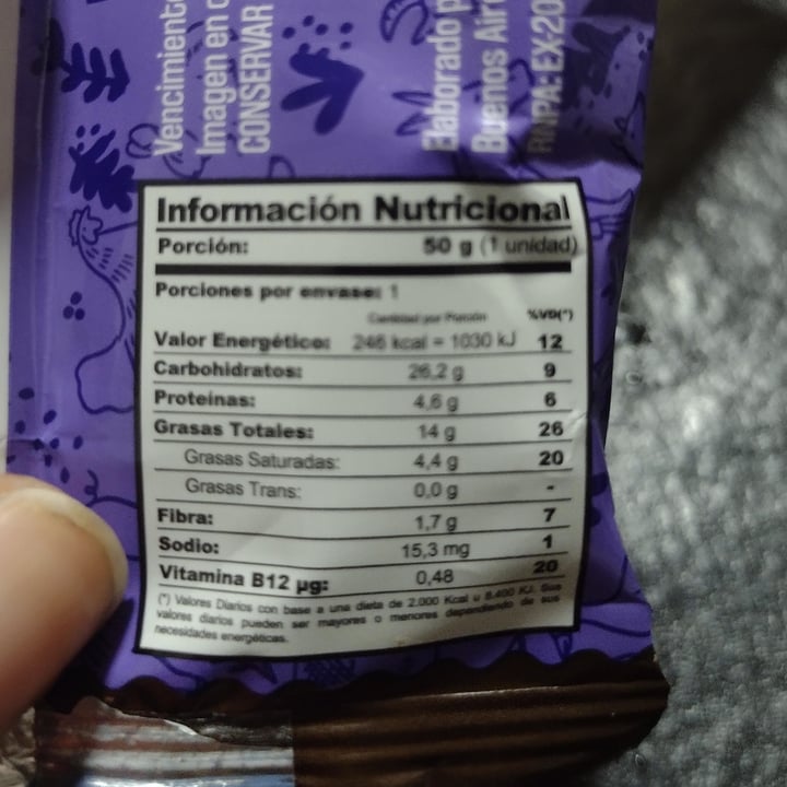 photo of Animal kind Alfajor Bañado En Chocolate shared by @florcuicci on  28 Jul 2023 - review