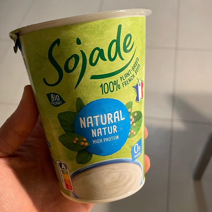 photo of Sojade So Soja! Natural Soya Yogurt alternative 400g shared by @vegzari on  13 Feb 2023 - review