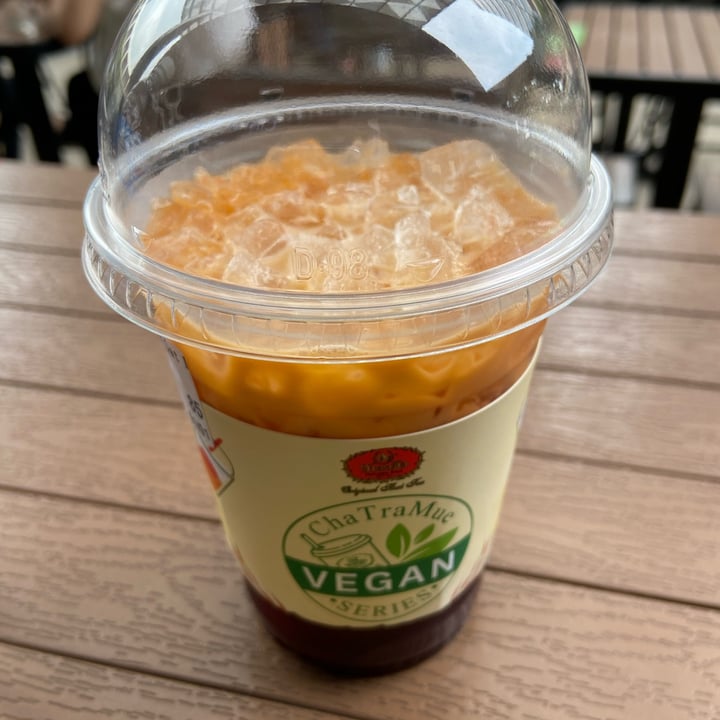 photo of ChaTraMue Vegan Thai Tea Oat Latte shared by @vegan on  31 Jan 2023 - review