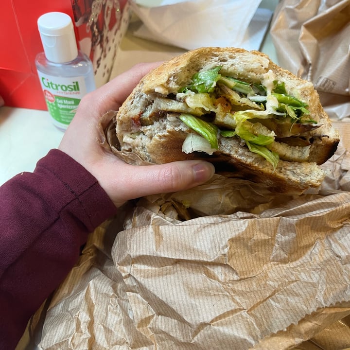 photo of Officina Vegana Wrap shared by @daisymegs on  02 May 2023 - review