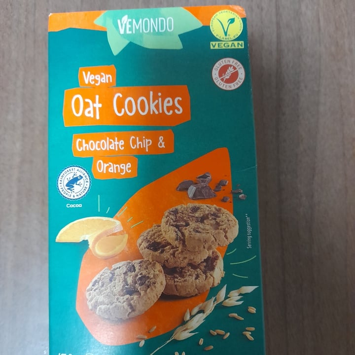 photo of Vemondo Vegan Oat Cookies Chocolate Chips & Orange shared by @alice50 on  03 Feb 2023 - review