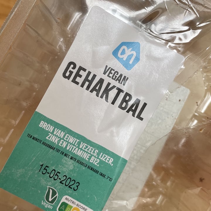 photo of Albert Heijn vegan gehaktbal shared by @liesjedebroey on  29 Apr 2023 - review