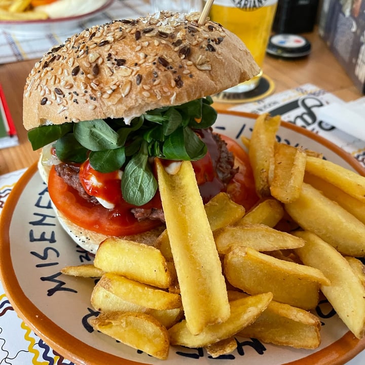 photo of Mille Lire Vintage Bistrot Burger Queen shared by @nikomajiko on  22 May 2023 - review