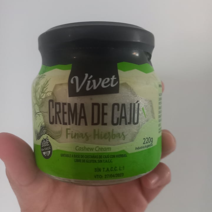 photo of Vívet Crema de Cajú Finas Hierbas shared by @clarencio on  04 Jan 2023 - review