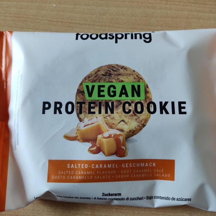 photo of Foodspring Biscotto al caramello shared by @giugy76 on  17 May 2023 - review