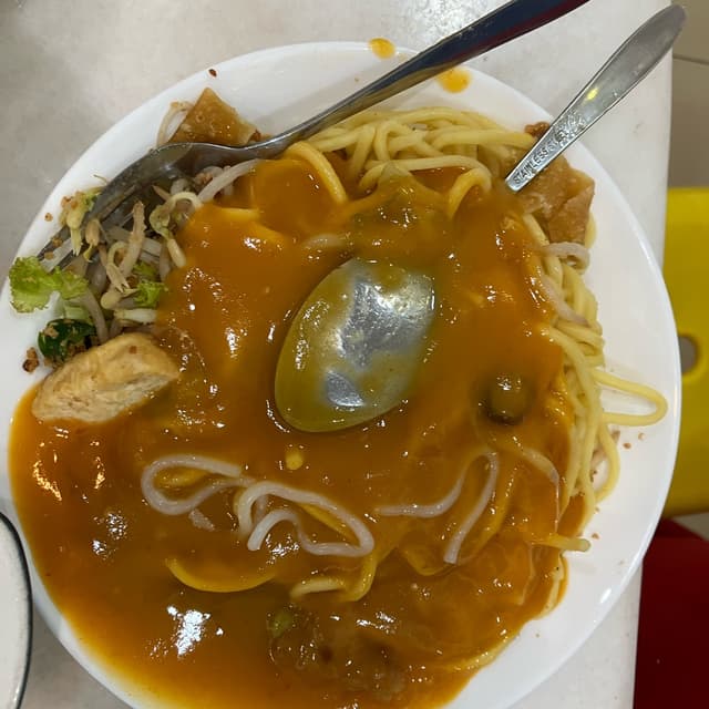 Photo of the dish “mee rebus”