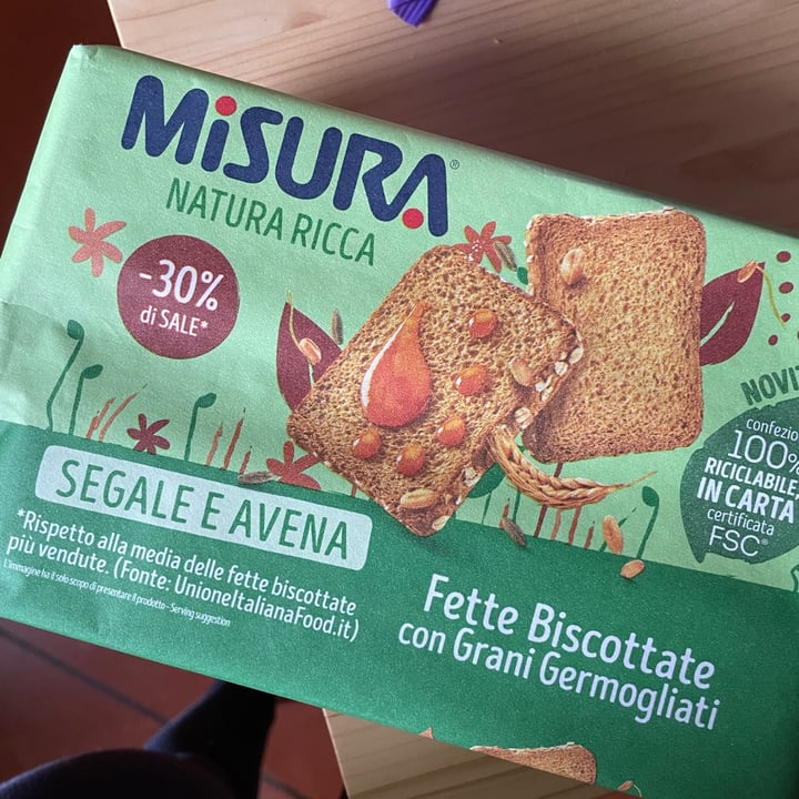 photo of Misura Fette Biscottate ai grani germogliati shared by @chezblanchette on  19 Jun 2023 - review