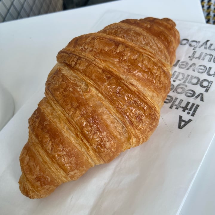 photo of To Live For Bakery & Cafe Croissant shared by @veggie-meg on  11 Feb 2023 - review