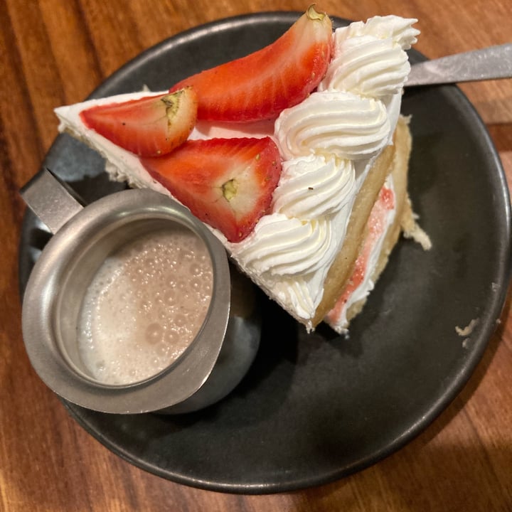 photo of Café Vegetal Pastel de tres leches shared by @burritosabaneroooo on  20 Mar 2023 - review