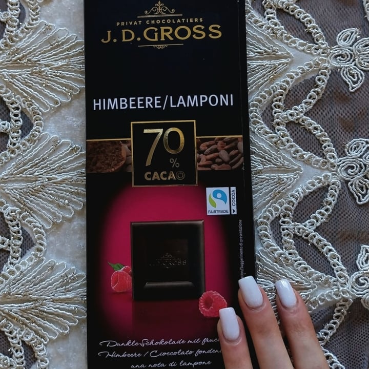 photo of J.D Gross Cioccolato fondente 70% ai lamponi shared by @margheritaa on  14 Jun 2023 - review