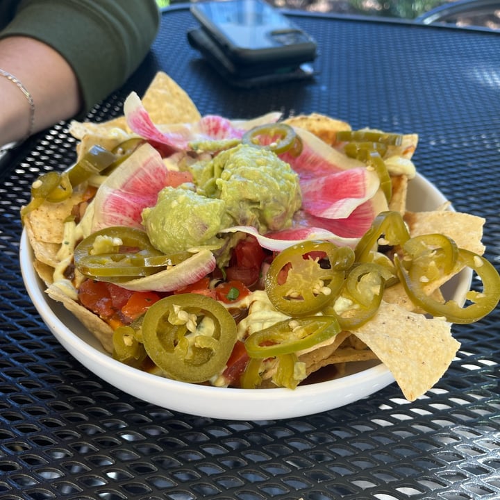 photo of Fox and Fig Cafe Nacho Mamas Nachos shared by @sophierr on  14 Feb 2023 - review