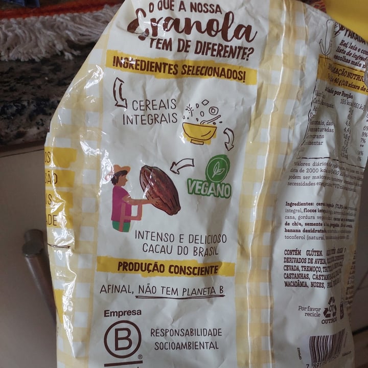 photo of Mãe Terra Granola Banana e cacau shared by @naraluizadiasborges on  04 Jan 2023 - review
