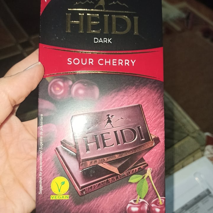 photo of Heidi Dark sour cherry chocolate shared by @sorinaparis on  18 Apr 2023 - review