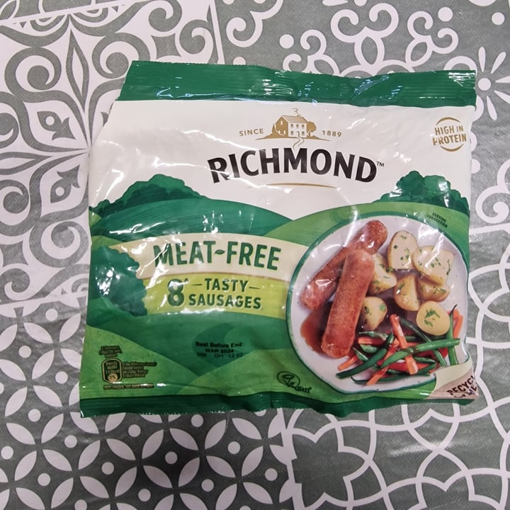 photo of Richmond Richmond Meat Free Sausages shared by @joyce23 on  20 May 2023 - review