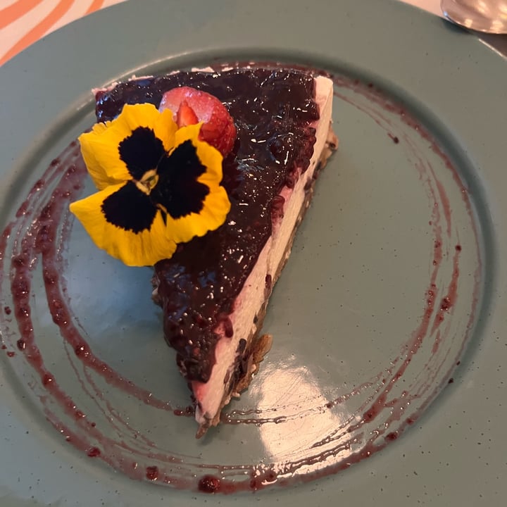 photo of Groovy's Taquería Vegana cheesecake shared by @karenaho1 on  04 Mar 2023 - review