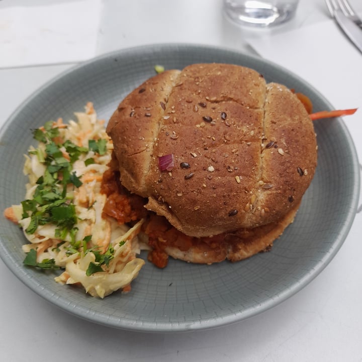 photo of Cloud Cakes sloppy joe burger shared by @alice50 on  10 Apr 2023 - review
