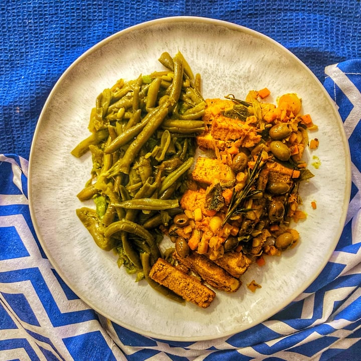 photo of ioVEG Tofu Con Curcuma shared by @federicathewitch on  28 Apr 2023 - review