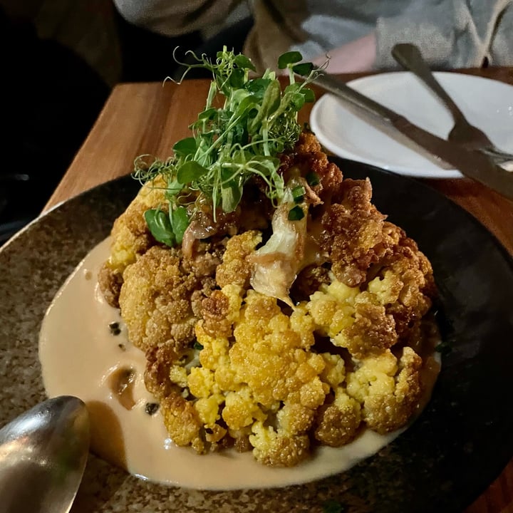 photo of Avant Garden East Village Scorched Cauliflower shared by @thelondonvegan on  23 Apr 2023 - review