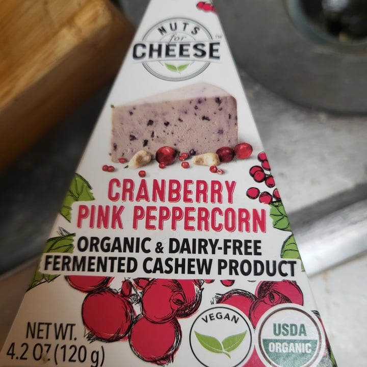 photo of Nuts For Cheese Cranberry And Pepper shared by @izzyiris on  07 Feb 2023 - review