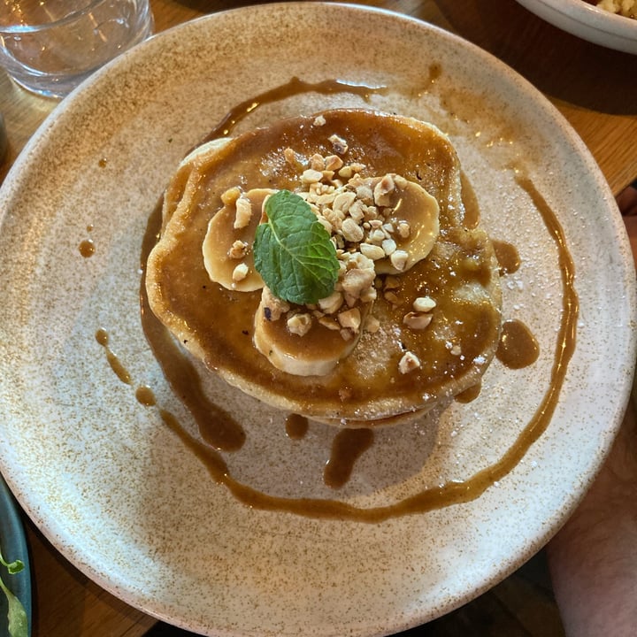 photo of Mildreds Kings Cross Banana Butterscotch Pancakes shared by @rosemaryevanshughes on  05 Feb 2023 - review