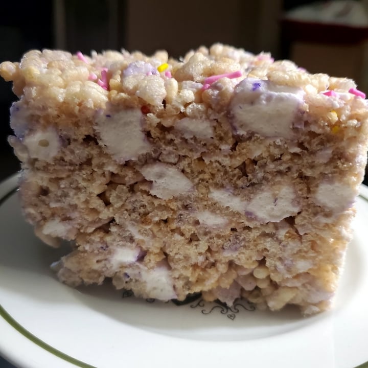 photo of Coven plant based marketplace Rice Crispy Treat shared by @whatacuriousnotion on  15 Feb 2023 - review