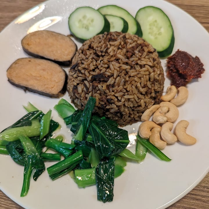 photo of Genesis Vegan Restaurant Olive Fried Rice shared by @jsmntuan on  28 Jul 2023 - review