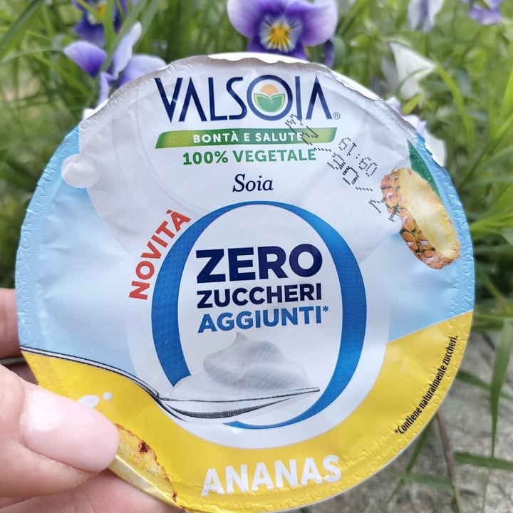 photo of Valsoia Yogurt Di Soia All’ANANAS Senza Zuccheri shared by @raffa70s70 on  06 Jun 2023 - review