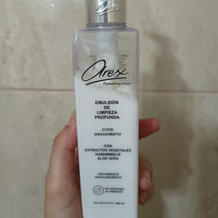 photo of Arex Emulsión De Limpieza Profunda shared by @annbe on  03 Jan 2023 - review