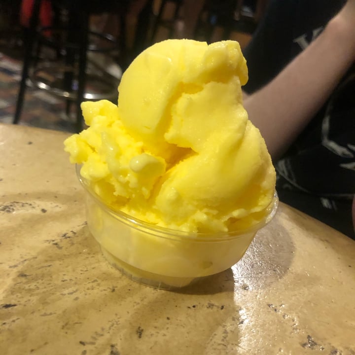 photo of Cafe 360 Limoncello Sorbet shared by @veganchailatte on  15 Aug 2023 - review