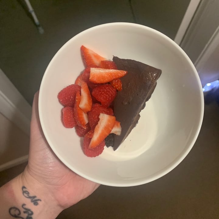 photo of Plant Kitchen (M&S) Chocolate Torte shared by @beckyallott on  14 Jan 2023 - review