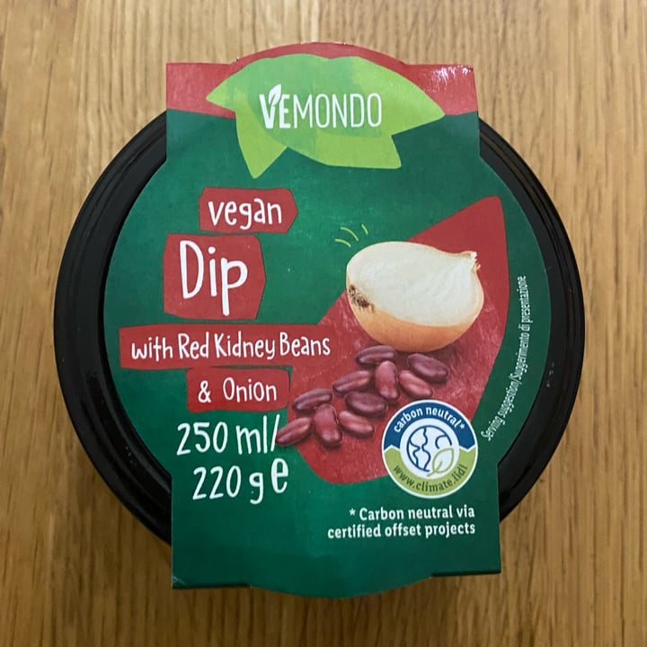 photo of Vemondo vegan dip with red kidney beans & onion shared by @antoanto on  08 Jan 2023 - review