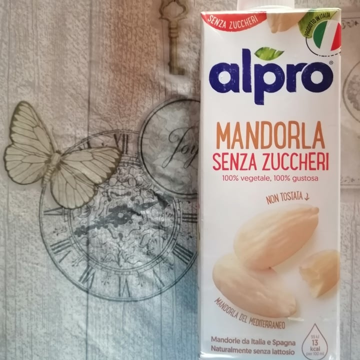 photo of Alpro Mandorla Senza Zuccheri shared by @moth on  24 Mar 2023 - review