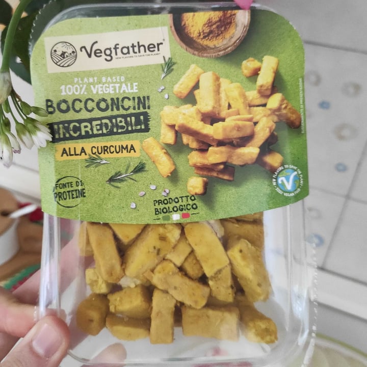 photo of Vegfather Bocconcini INCREDIBILI curcuma shared by @edvige83 on  01 Jun 2023 - review