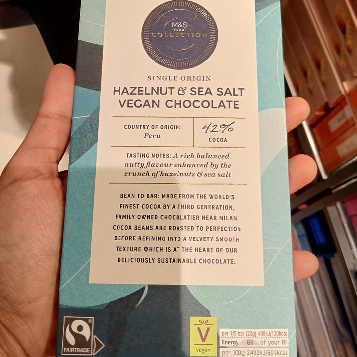 photo of Marks & Spencer Food (M&S) Hazelnut and Sea Salt Vegan Chocolate shared by @veganspicegirl on  20 Dec 2022 - review