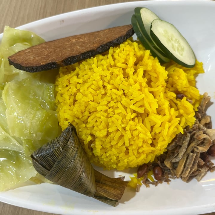 photo of Chee Wei Vegetarian Nasi lemak shared by @soy-orbison on  21 May 2023 - review