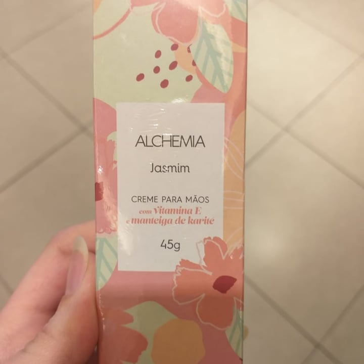photo of Alchemia  creme para mãos shared by @elianezamboni on  27 May 2023 - review